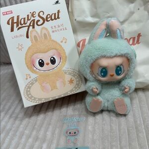 QUQU - Pop Mart Labubu Have A Seat Figure- New. Box opened to verify. Green